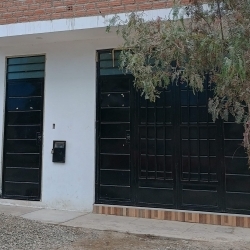 ALQUILO CASA CARABAYLLO PRIMER PISO CON COCHERA 120 MT2 DE ESTRENO