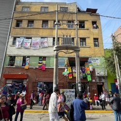 ¡Gran Oportunidad en el Corazón de Gamarra! Precio de Venta: $80,000