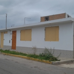 Vendo casa, Urb. Los Sauces, Huacho