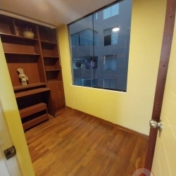 VENDO CASA EN RESIDENCIAL ALAMEDA DEL NORTE CARABAYLLO 
