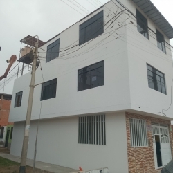 OCASIÓN SE VENDE CASA DE 3 PISOS