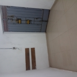 Alquiler Para Vivienda y/o Negocio 