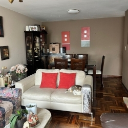 VENDO CASA DE 164 M2  EN PUEBLO LIBRE  (AV ALBORADA Y AV BERTELO)