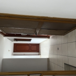 Departamento en primer piso espaldas Metro Angamos Cajamarca