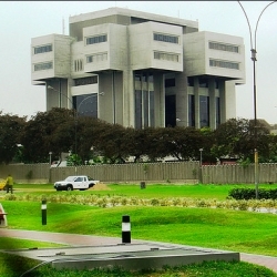 RENTA DE HERMOSO DEPARTAMENTO POR EL PENTAGONITO