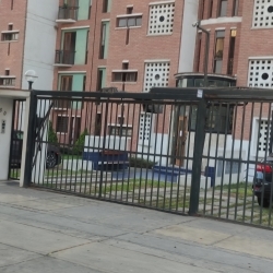 Vendo departamento acogedor dentro de condominio. Surco 