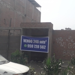 Terreno de 240 m2 a 3 cuadras av Universitaria